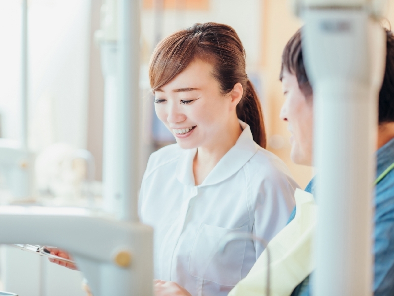 打ち解けられるよう、世間話をよくしています